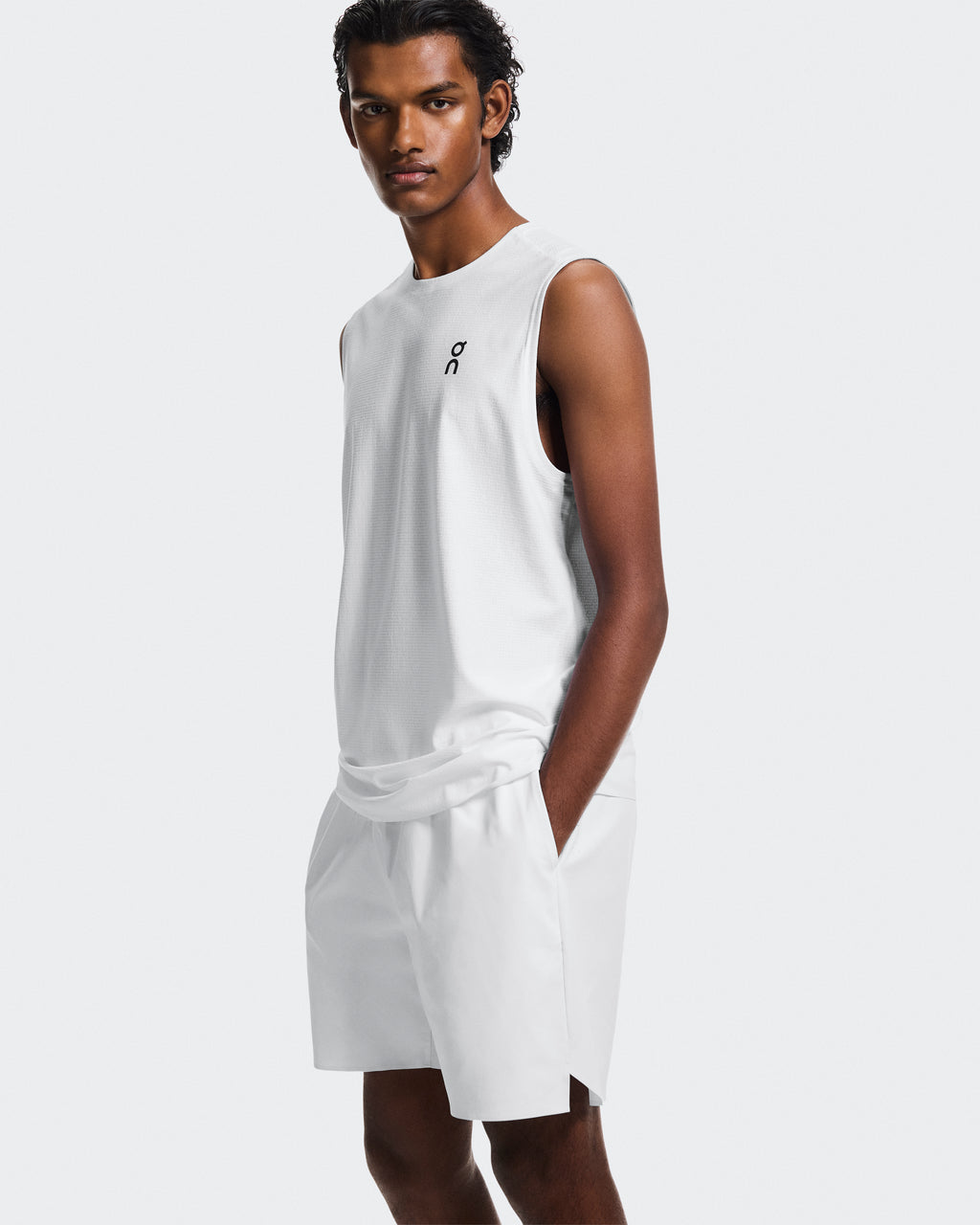 On 7" Court Shorts Men's White